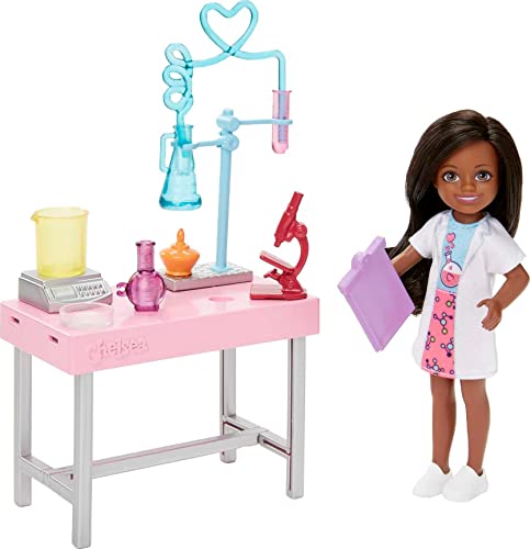 バービー バービー人形 Barbie Chelsea Can Be Doll & Playset, Brunette Scientist Small Doll with Toy C