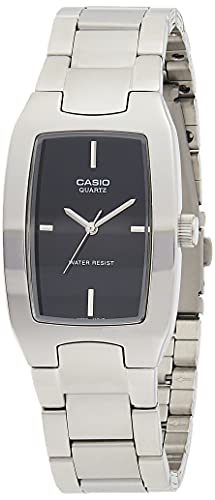 腕時計 カシオ メンズ Casio Men's MTP1165A-7C Silver-Tone Analog Bracelet Watch