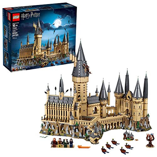 レゴ LEGO Harry Potter Hogwarts Castle 71043 Building Set - Model Kit with Minifigures, Featuring Wand, Boat