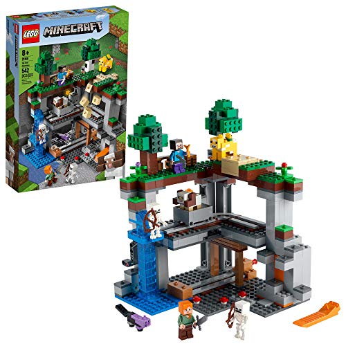 レゴ マインクラフト LEGO Minecraft The First Adventure 21169 Hands-On Minecraft Playset; Fun Toy Feat